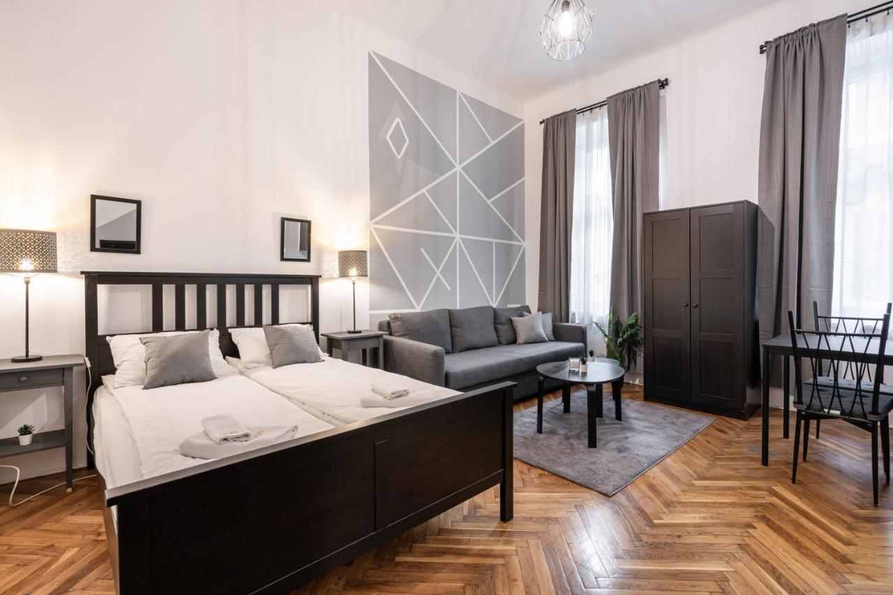 B8 - Grand Boulevard Cozy Apartment - Best Location By Bqa Budapest Exterior photo