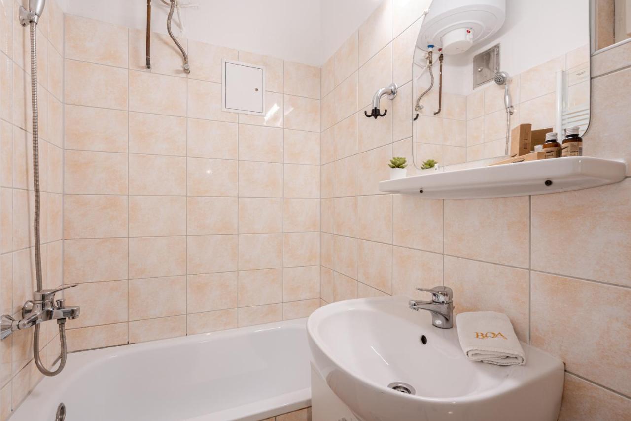 B8 - Grand Boulevard Cozy Apartment - Best Location By Bqa Budapest Exterior photo